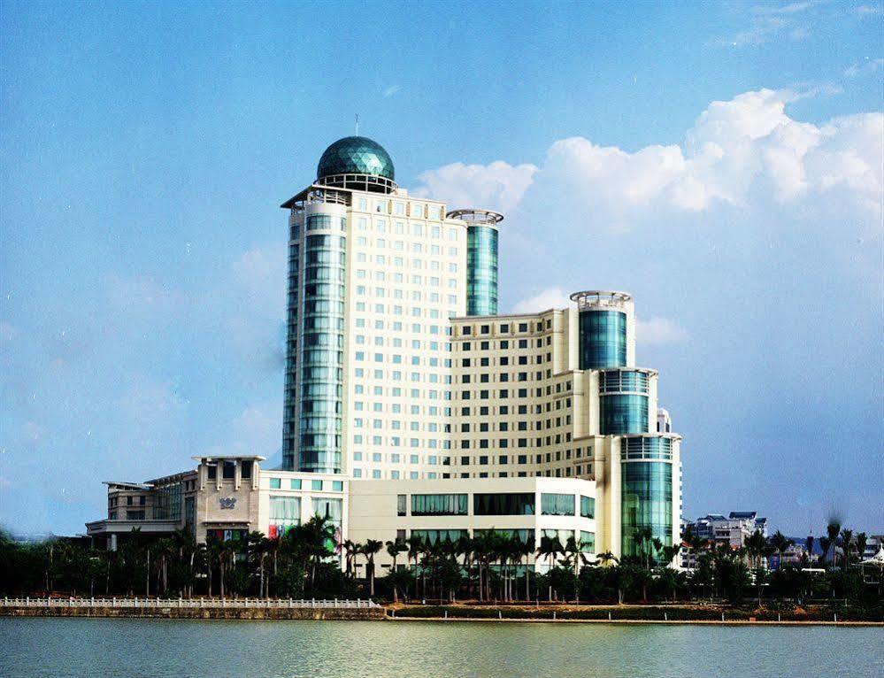 5 Star Wharton International Hotel 南寧 エクステリア 写真